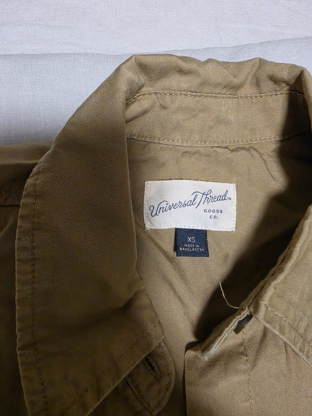 Universal Thread Tan Women's Jogger Pants with Matching Button Up Shirt - Picture 4 of 5